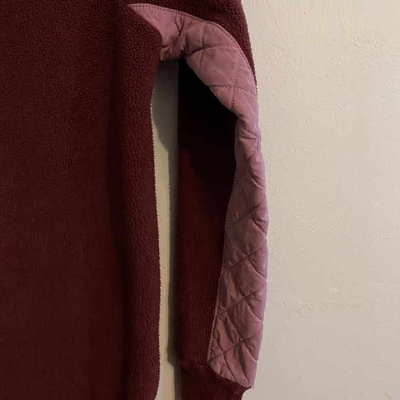 Abercrombie & Fitch Purple Colorblock Fleece SIZE XS - Picture 9 of 10